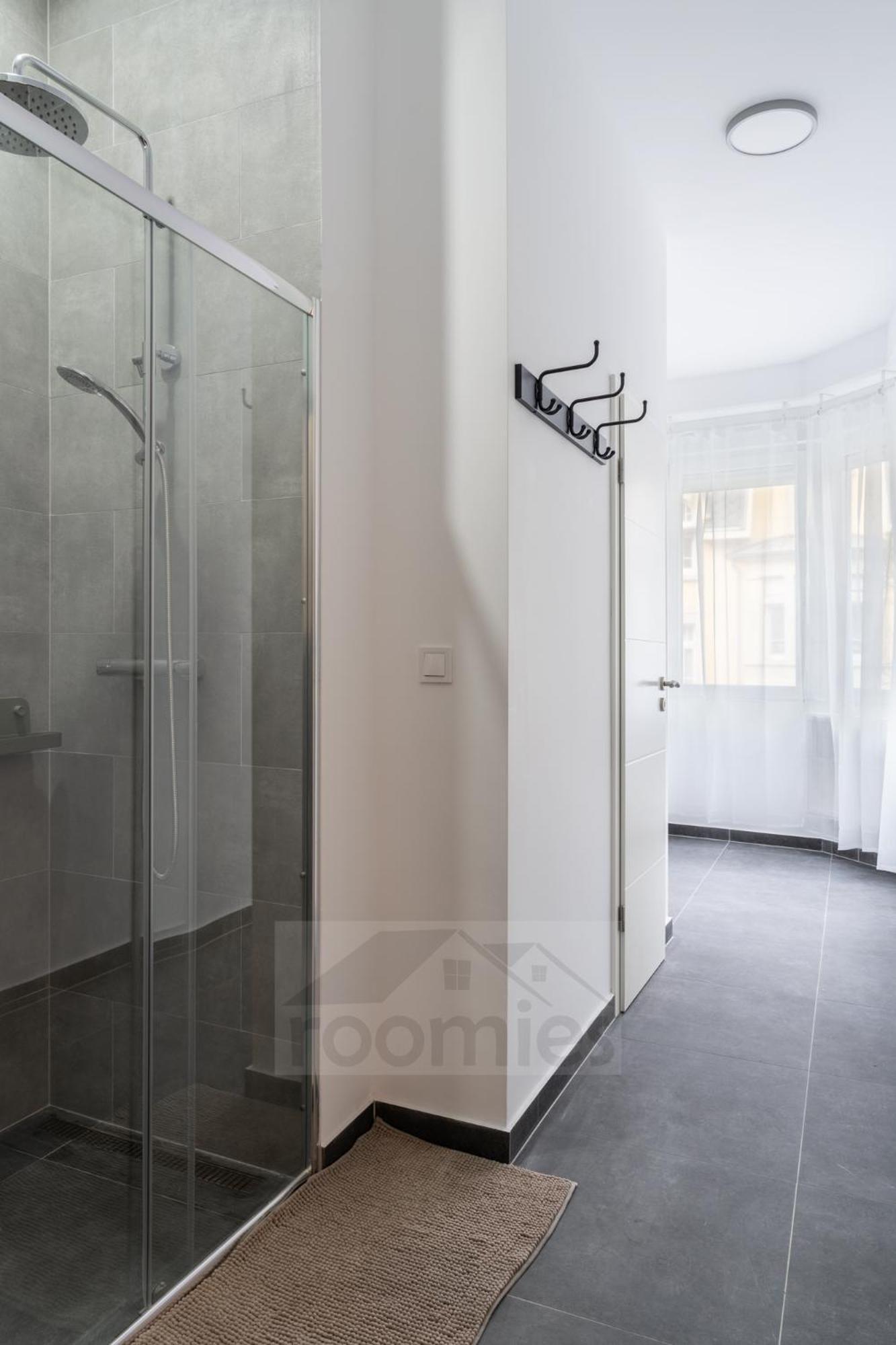 Roomies Luxembourg Centre Gare ภายนอก รูปภาพ